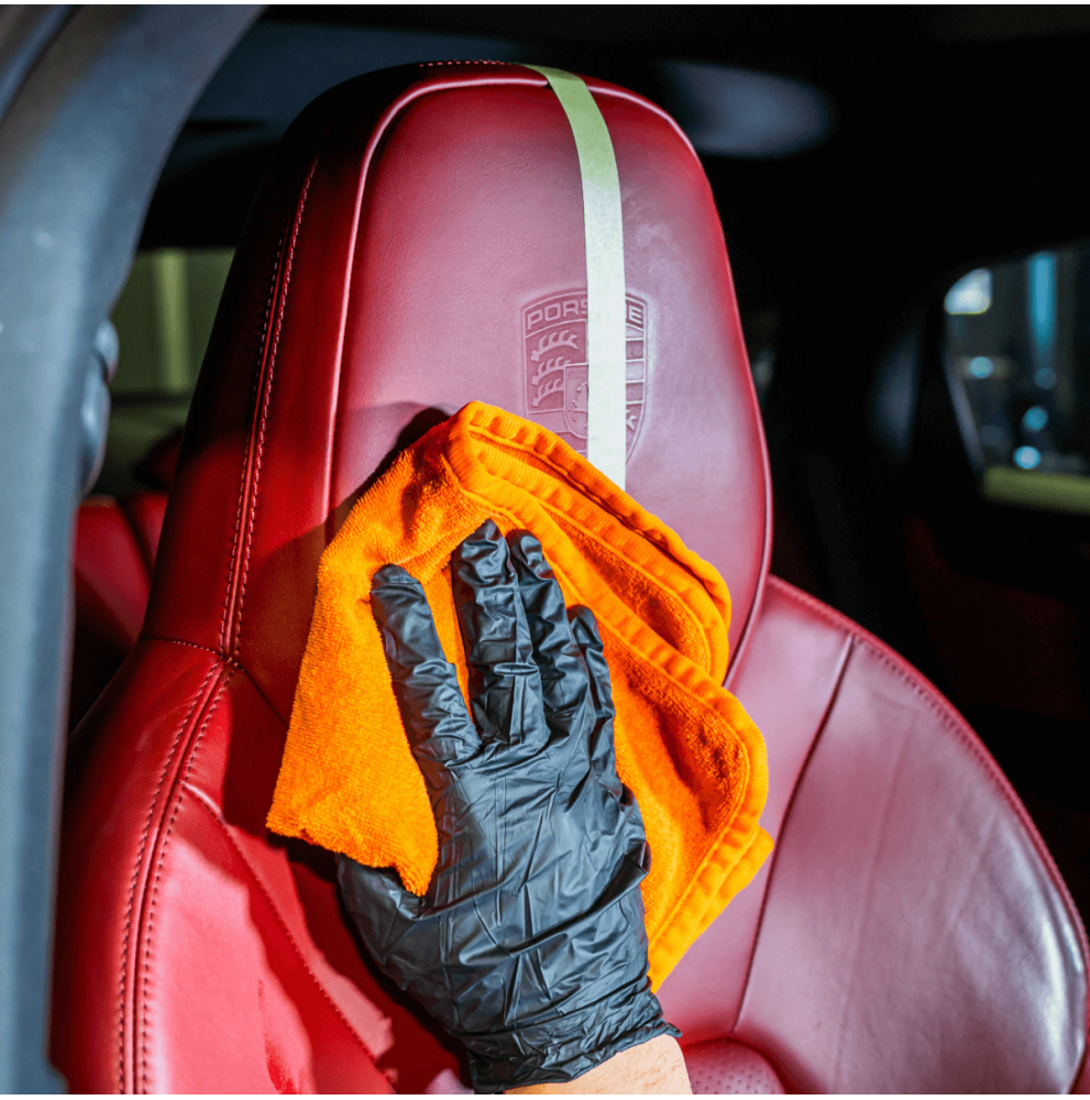 Leather Cleaner - Maniac Line For Car Detailing